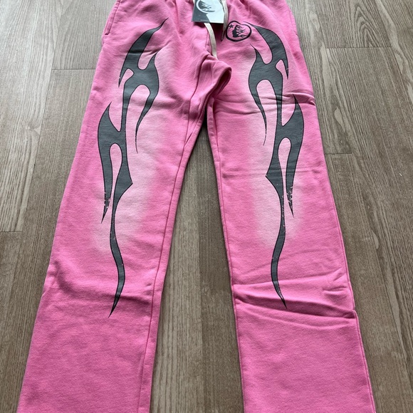 Pink Hellstar Sweatpants - Picture 1 of 4